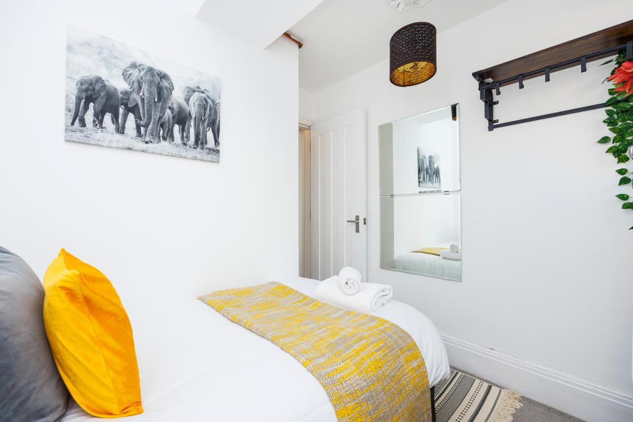 2 Bed Apartment London Exterior foto
